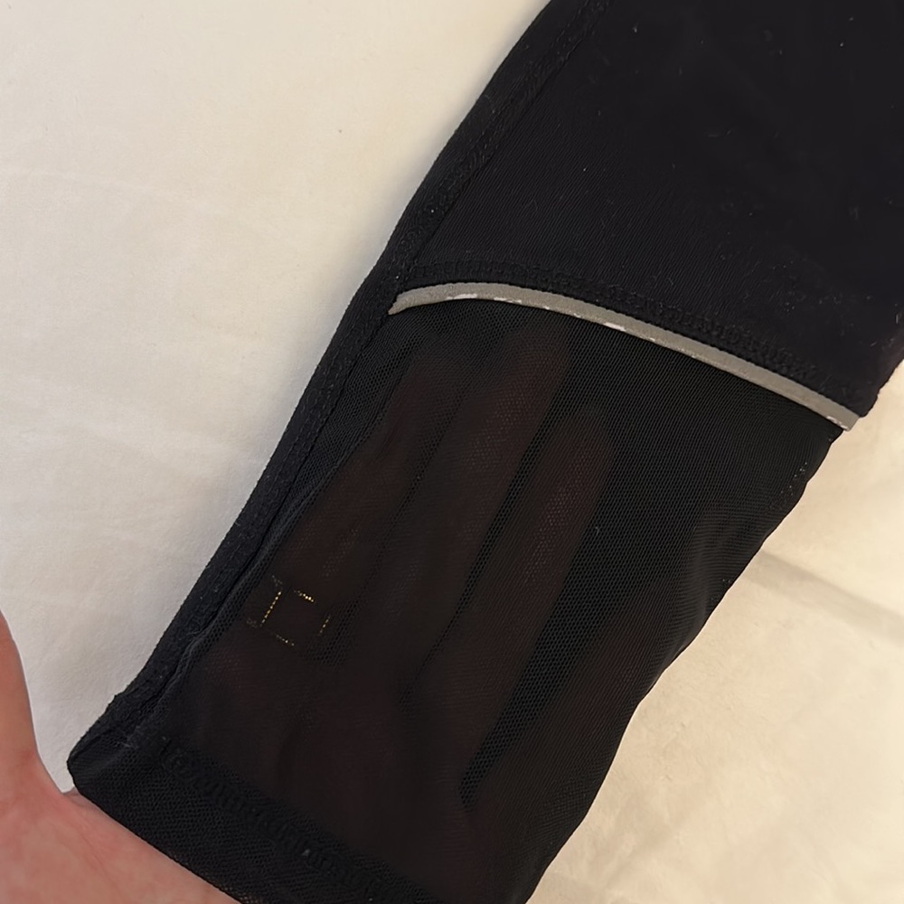 MESH DETAIL LEGGINGS - Picture 7 of 9